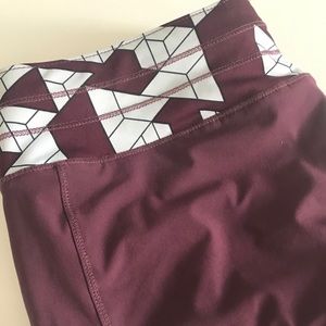 Oiselle Mac Roga Shorts NWOT